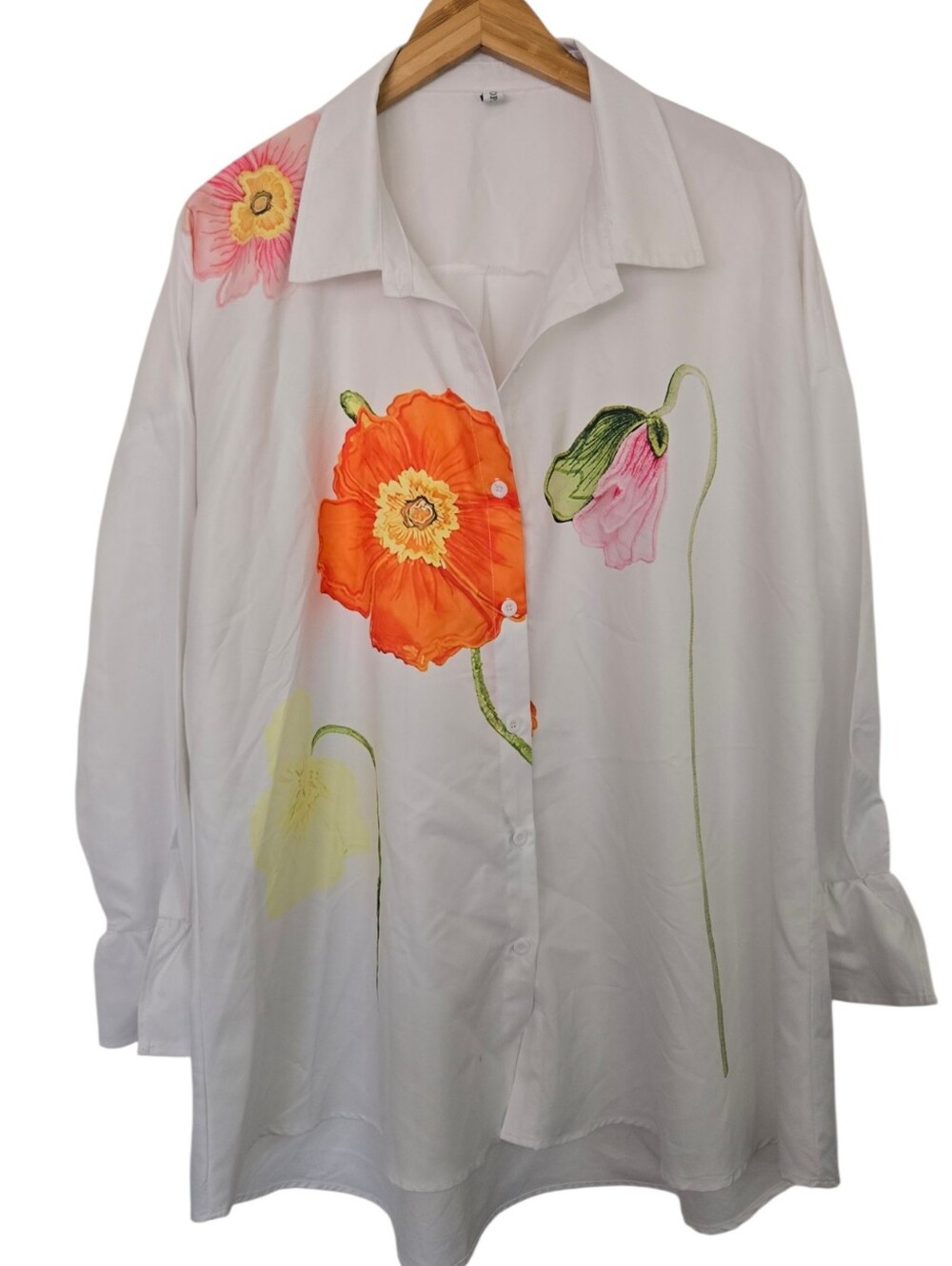Boutique White Floral Button-Up Blouse | Oversized Collared Shirt | Poppy XXL - Picture 2 of 6